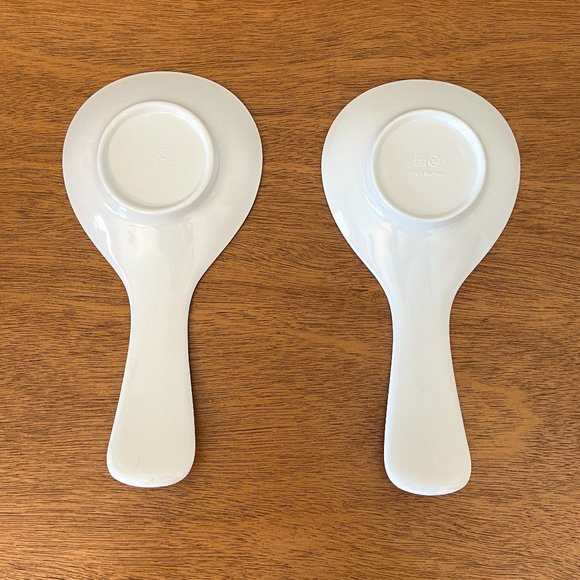 New Set of 2 Colorful Spoon Rests Spoon Me White Multi Color Melamine - Picture 2 of 2